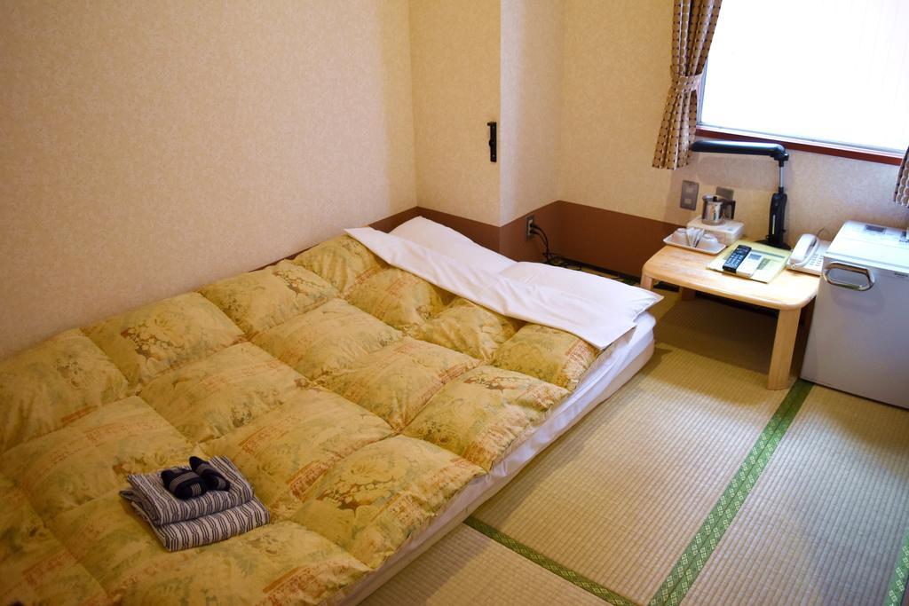 Oak Hotel Токио Экстерьер фото
