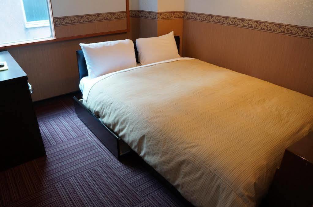 Oak Hotel Токио Экстерьер фото